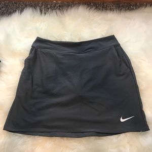 Nike Golf Skort - size small